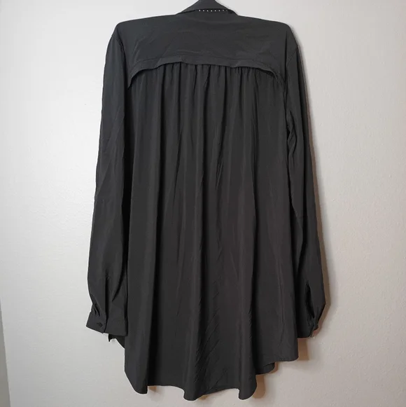 Lululemon On the Move Gray Button Down Long Sleeve Blouse - Picture 7 of 12